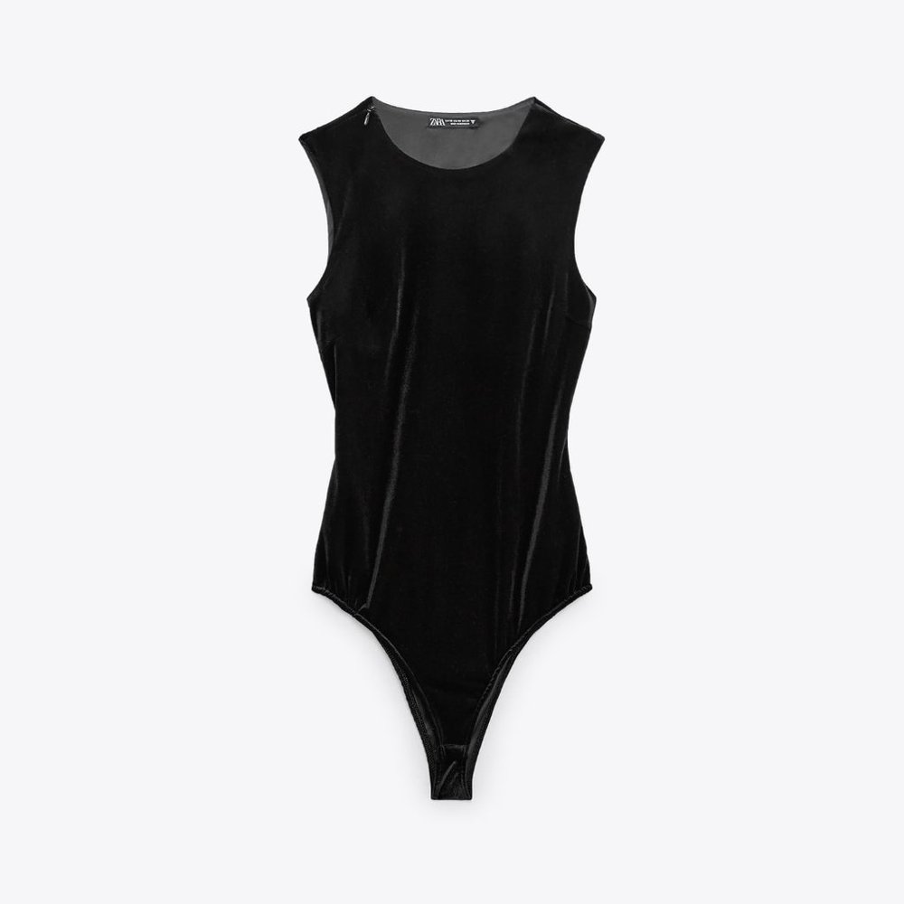 BNWT ZARA ASYMMETRICAL VELVET BODYSUIT  BLACK - REF. 9118/510
